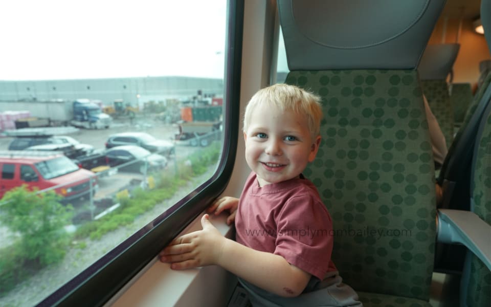 Eastern Ontario Roadtrip - Riding the GO Train with Kids Toronto