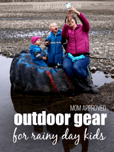 Mom Approved Outdoor Gear for Rainy Day Kids - Unsponsored recommendation for kids gear to keep them warm.
